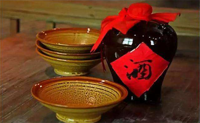 哪個(gè)網(wǎng)站查酒的價(jià)格？購物網(wǎng)站、品牌網(wǎng)站