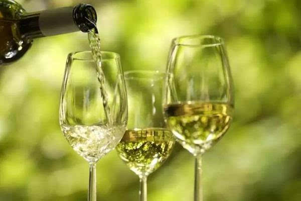 干白葡萄酒怎么喝，這些飲用禁忌要注意
