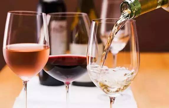 紅酒搭配什么飲料好喝？紅酒不適合搭配飲料一起喝
