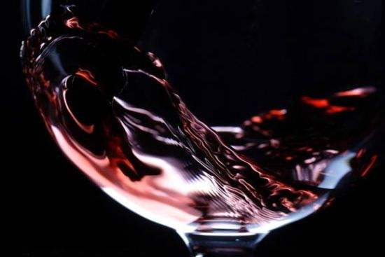 紅酒酸了還能喝嗎？紅酒為什么是酸的？