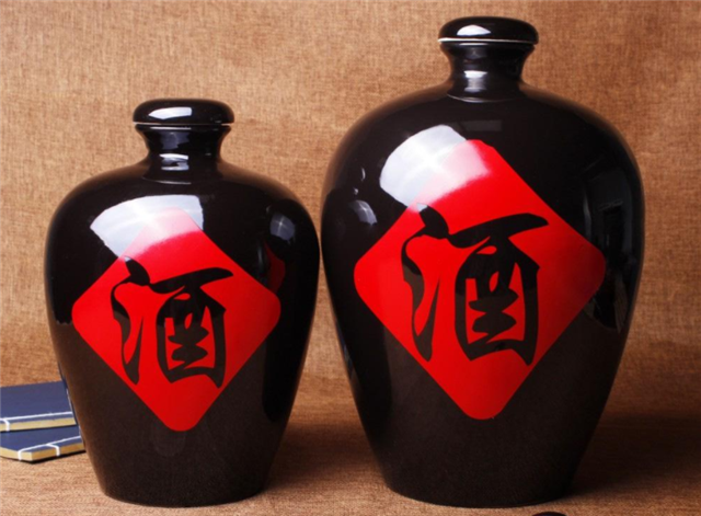 市面上固態(tài)法白酒有哪些？劍南春獲批“純糧固態(tài)發(fā)酵白酒”標志