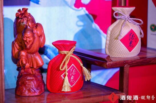 唯一央企控股的白酒上市公司酒鬼酒：酒鬼紅壇、酒鬼傳承、內(nèi)參酒