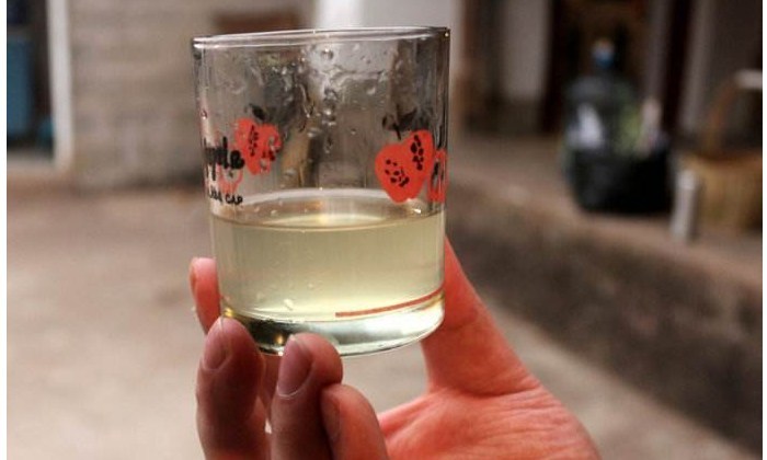 為什么有的酒喝了會(huì)「上頭」，有的酒喝了不會(huì)？