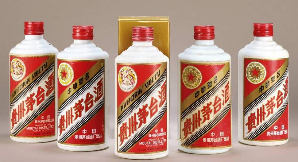 春節(jié)將至茅臺集團連發(fā)提價通知，53度飛天茅臺漲價成必然
