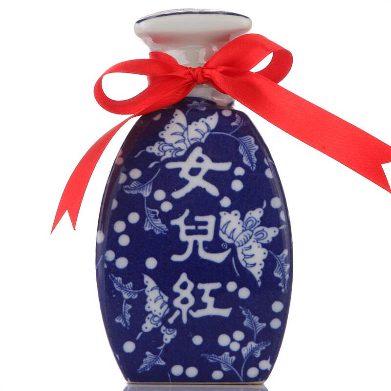 女兒紅的特點是什么？女兒紅為什么是紅色的？
