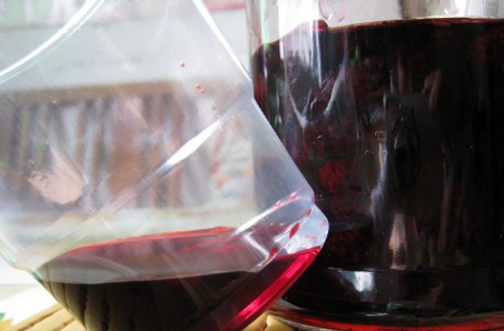 怎么做桑葚酒？純桑葚酒的釀制方法
