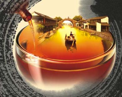 黃酒怎么辨別真假？觀(guān)看黃酒的色澤。