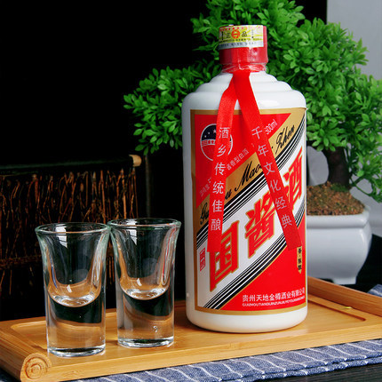 睡前喝白酒有利于睡眠嗎？怎么喝白酒比較健康？