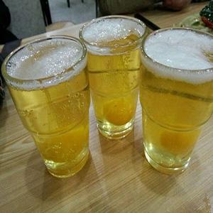啤酒和生雞蛋真的能大補(bǔ)嗎？啤酒生雞蛋大補(bǔ)是假的。