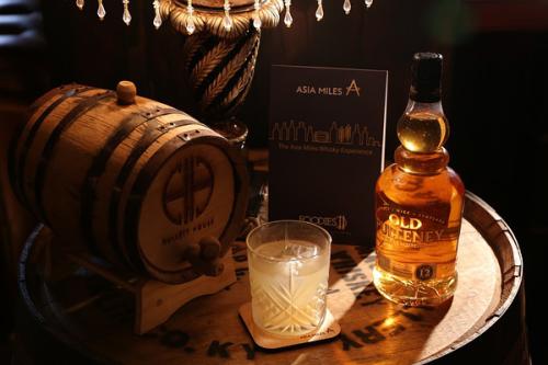 中國白酒和國外蒸餾酒有什么區(qū)別？國外蒸餾酒用什么原料？
