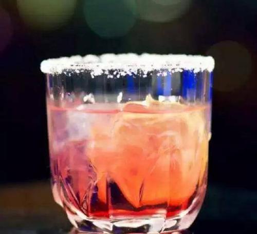 什么酒加鹽？雞尾酒加鹽的做法。