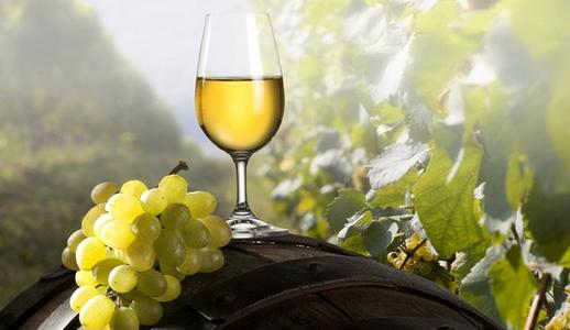 白詩南葡萄酒有什么特色？白詩南葡萄酒如何飲用？