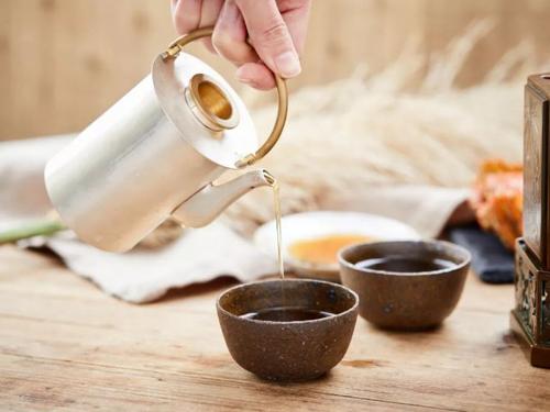 白酒中小分子物質(zhì)是什么？白酒中的小分子物質(zhì)有什么好處？