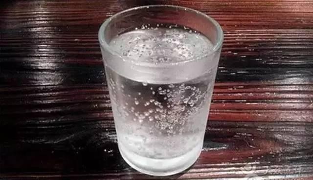 白酒加雪碧能喝嗎？白酒兌雪碧可以喝嗎？