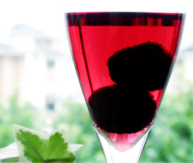 楊梅酒可以泡兩次嗎？泡過的酒的楊梅還能吃嗎？