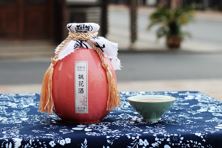 桃花酒怎么制作，什么是酒及和桃花釀的區(qū)別