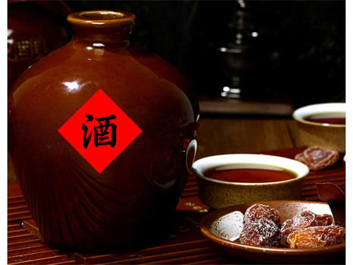 濃香型白酒的香味是什么香？什么樣的濃香型白酒算好酒？