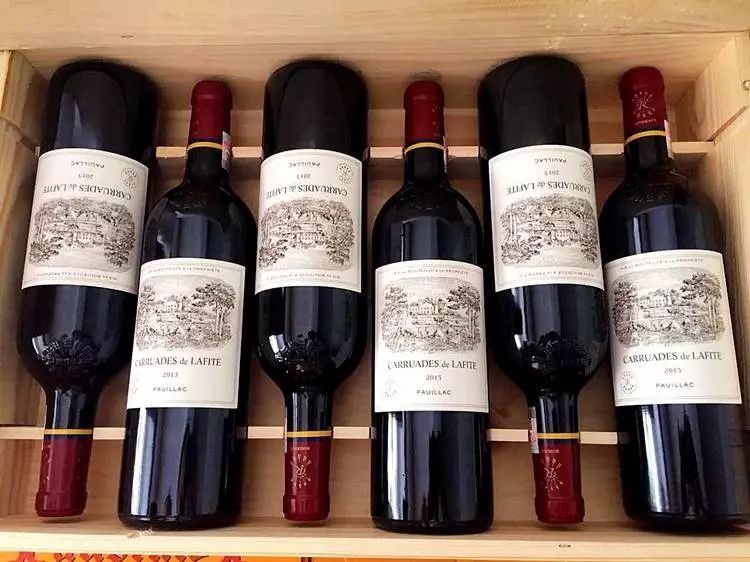 什么叫干紅葡萄酒，什么叫半干紅葡萄酒？
