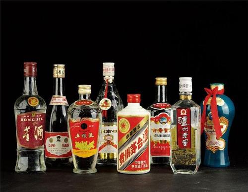 為什么有人高價回收白酒？回收白酒有哪些注意事項？