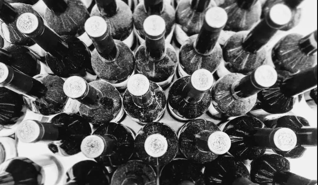 英國將對歐盟征收葡萄酒關(guān)稅、墨西哥百余人喝假酒致死