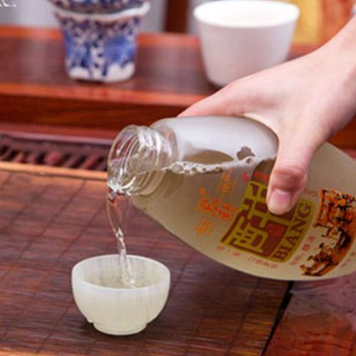 海南的白酒品牌有哪些？在海南買特產(chǎn)有什么注意事項？