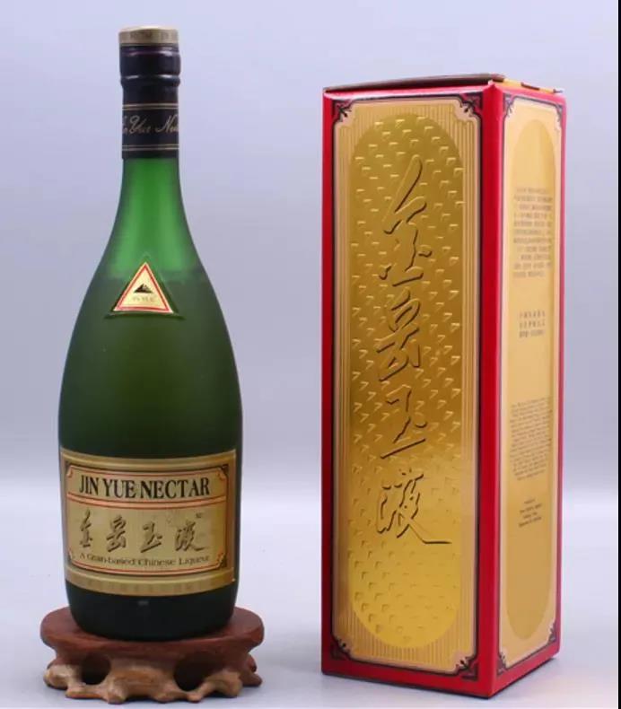 兩大驅(qū)動助推“老酒熱”，如何用競爭戰(zhàn)略調(diào)動顧客常識？