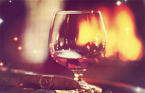 葡萄酒可以保存多久？適飲期多久？