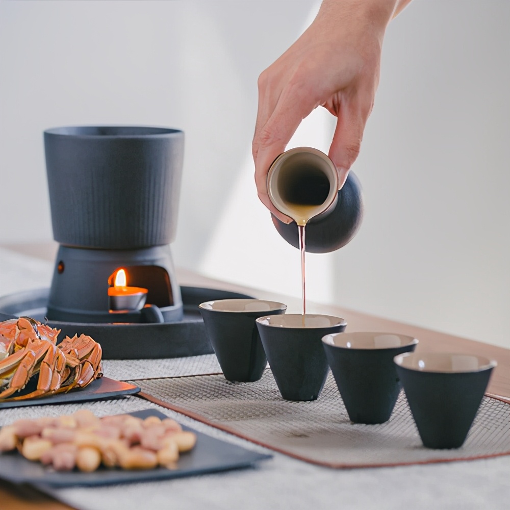 常喝的黃酒逐漸沒(méi)落，酒商：中國(guó)年輕人不肯喝，日本人卻愛(ài)上黃酒