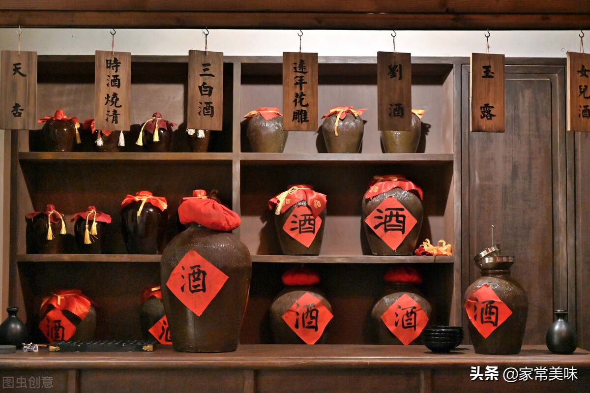深入國(guó)人血液3000年的黃酒，幾乎無(wú)人問津，難道還不如酒精勾兌酒