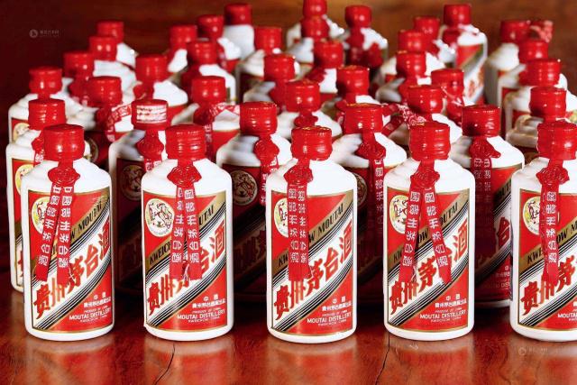 怎樣識(shí)別白酒品質(zhì)？選購的方式