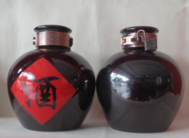 五糧液屬于香型的白酒？