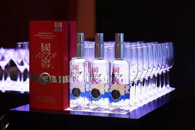 瀘州老窖國(guó)酒薈(國(guó)韻酒瀘州老窖)
