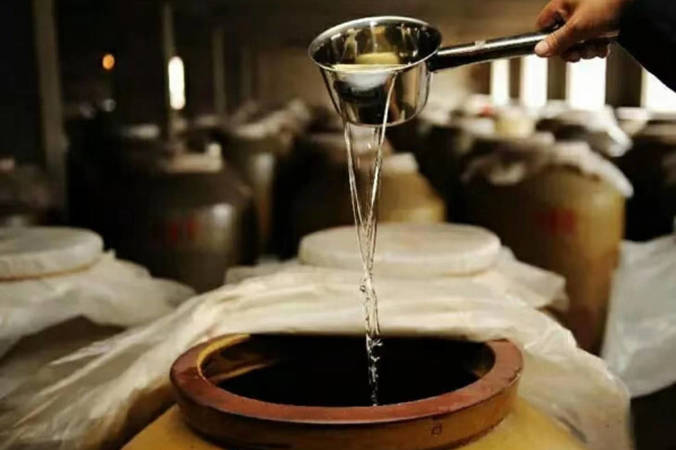 貴公釀酒多少錢(qián)一瓶(貴酒多少錢(qián)一瓶)