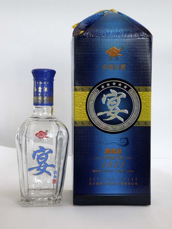 水之藍酒多少錢一瓶(水之藍白酒多少錢一瓶)